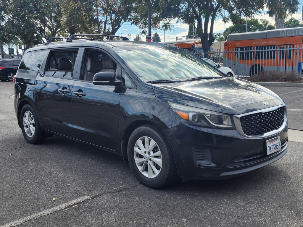 2015 KIA Sedona