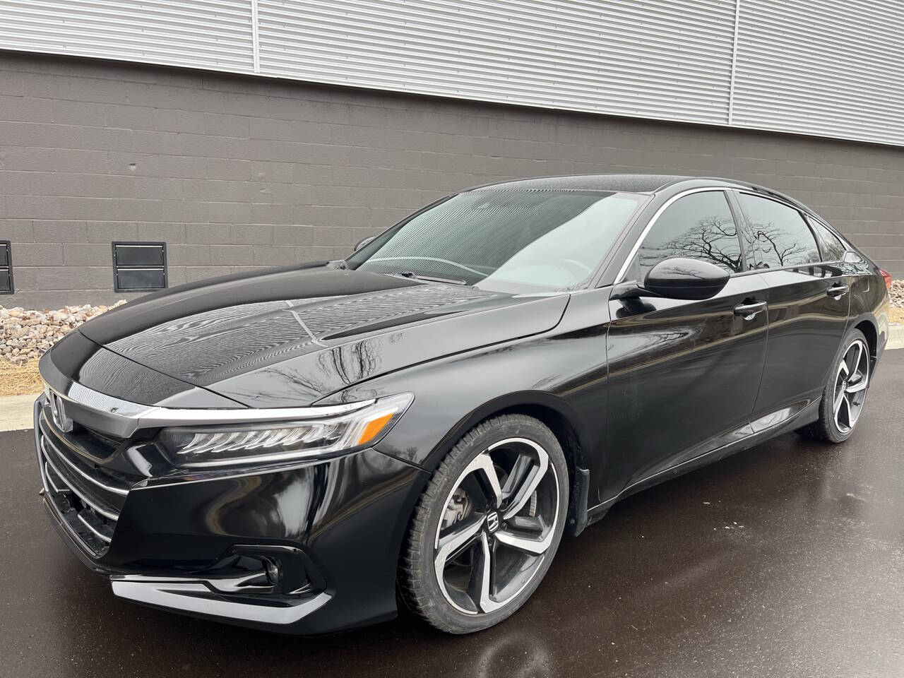 2021 Honda Accord Sport photo 3