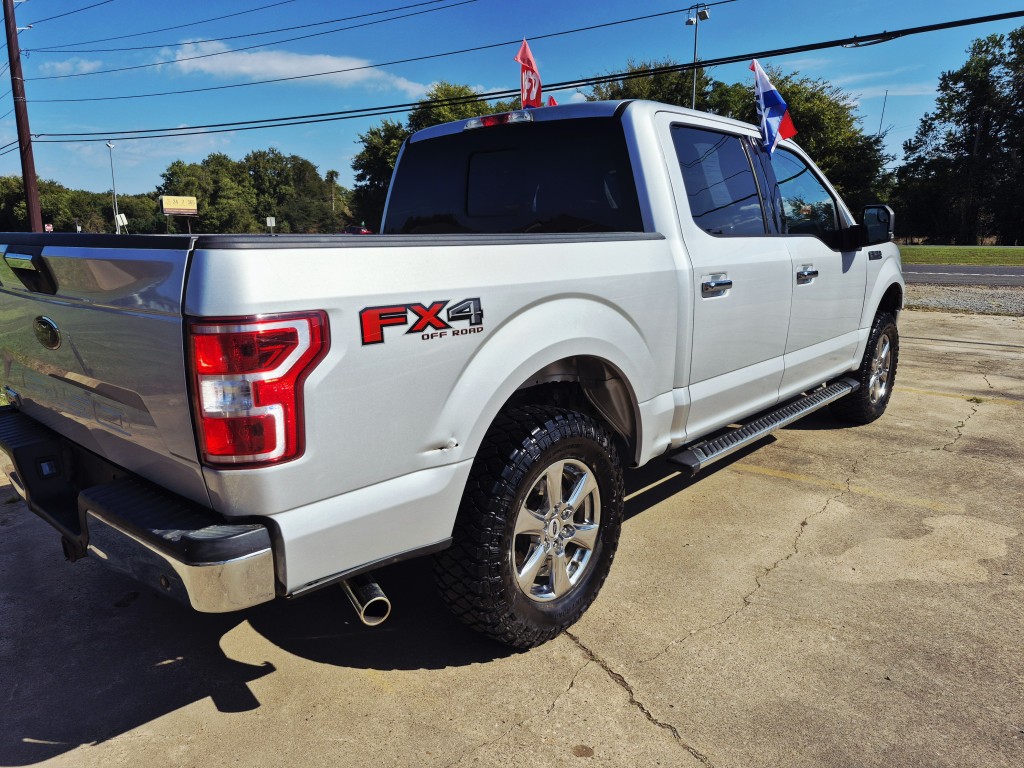 2018 Ford F-150 XLT photo 2