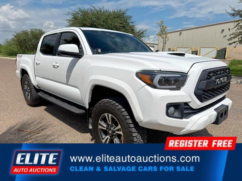 2017 TOYOTA TACOMA