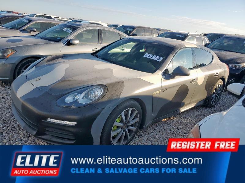 2015 PORSCHE PANAMERA
