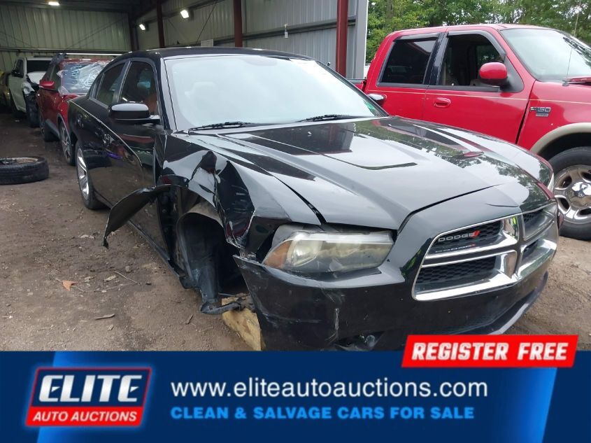 2013 DODGE CHARGER