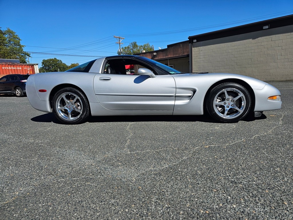 2003 Chevrolet Corvette