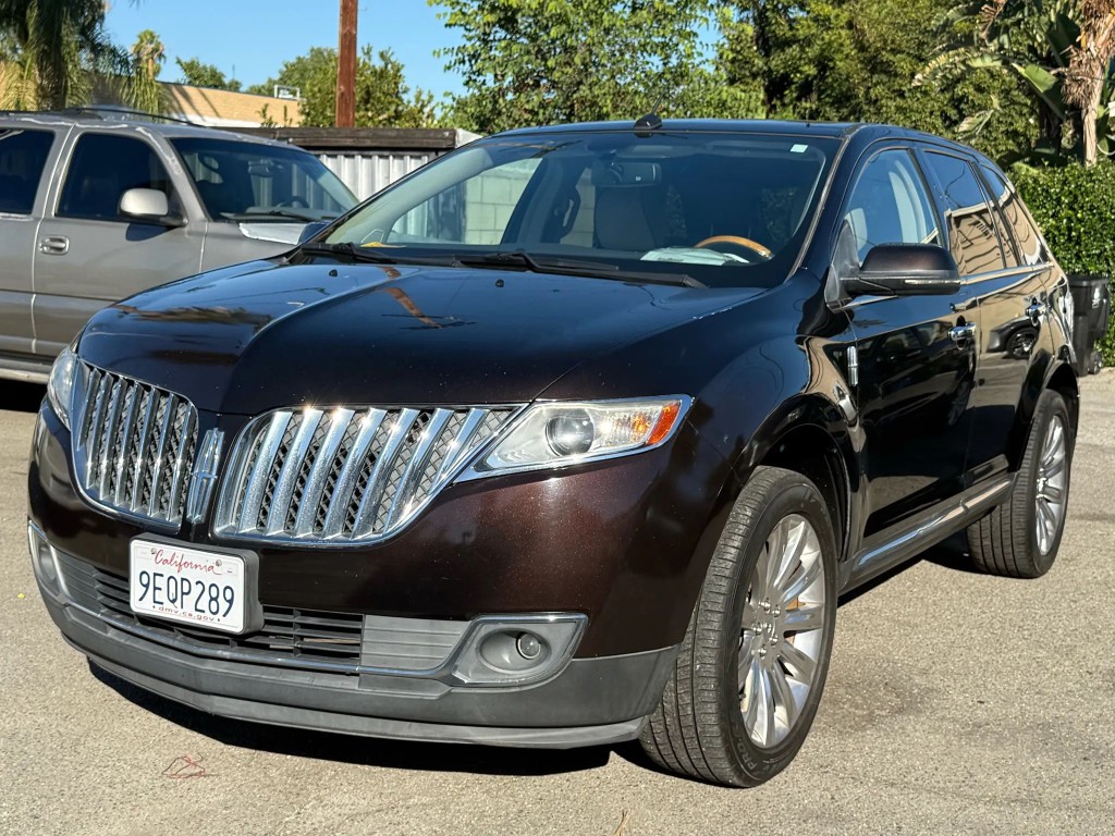 2013 Lincoln MKX Base