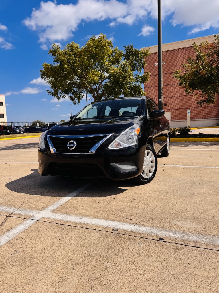 2015 Nissan Versa Sedan SV