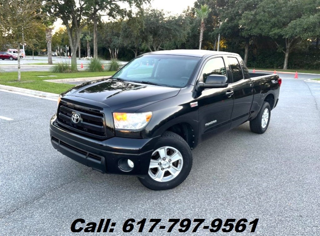 2011 Toyota Tundra TRD Sport