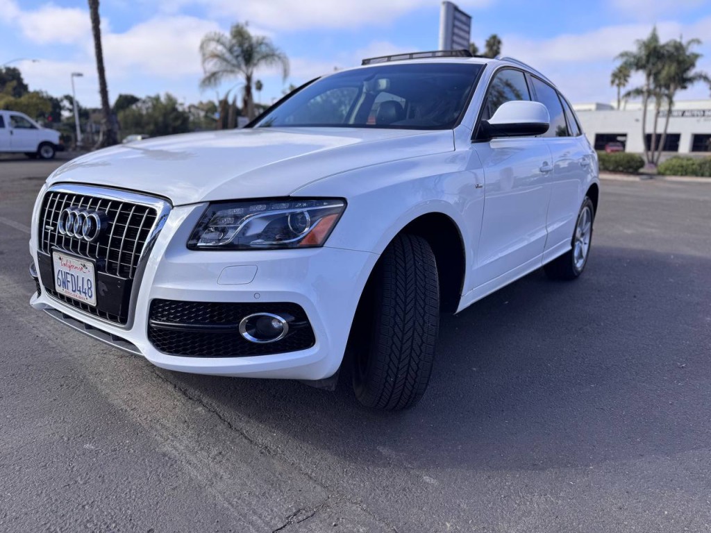 2012 Audi Q5 Premium Plus