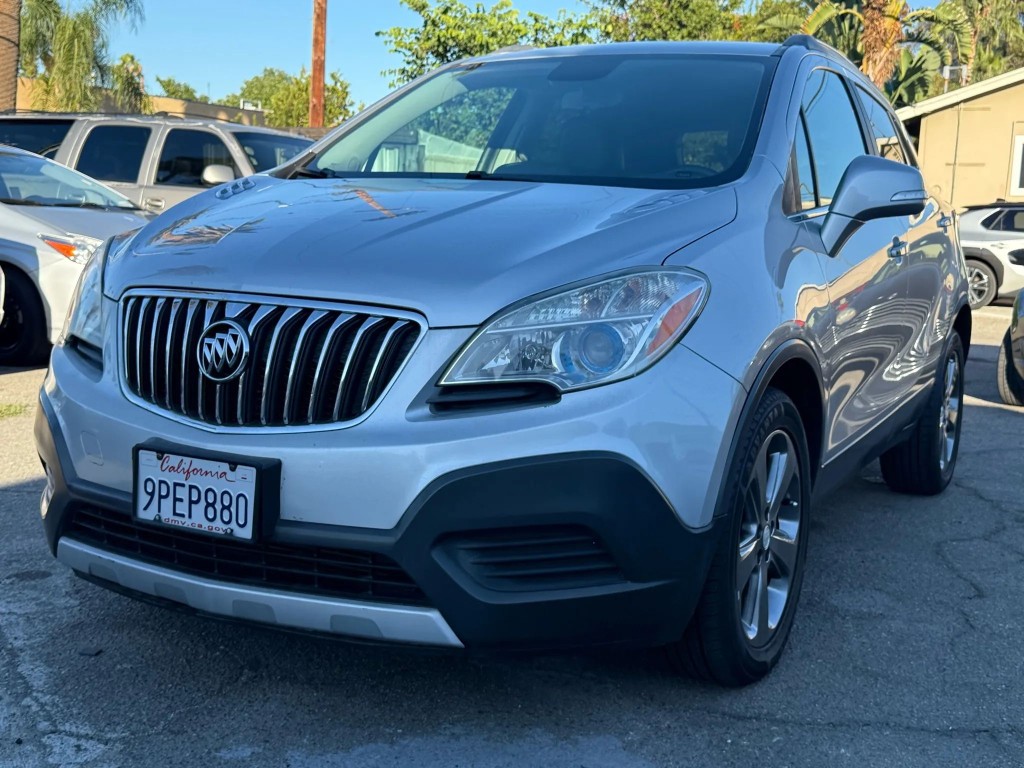 Silver 2014 Buick Encore FWD SUV / Crossover Front-Wheel Drive 6-Speed Automatic Overdrive