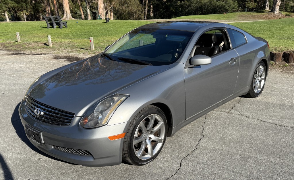 2004 Infiniti G35