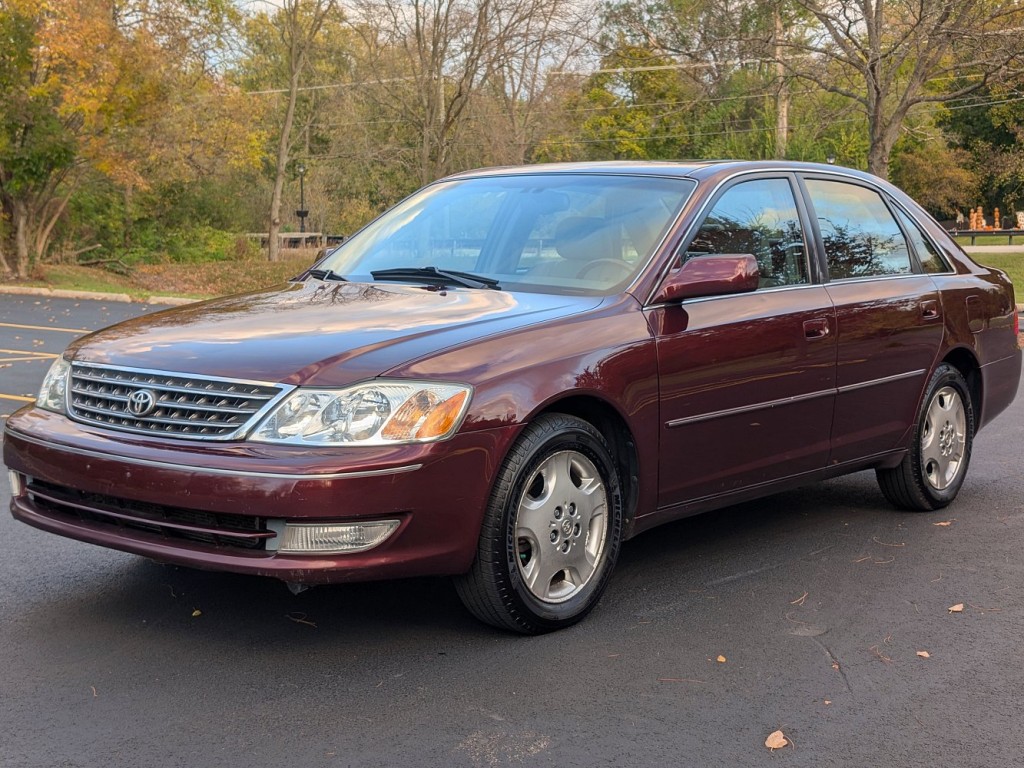 2003 Toyota Avalon XLS