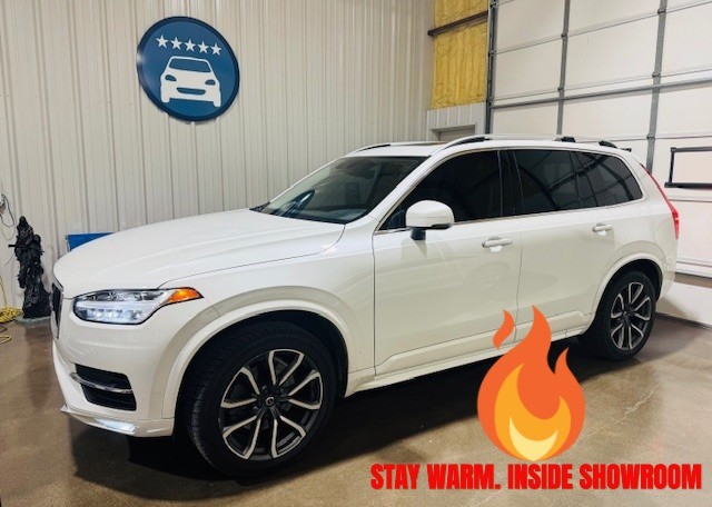2019 Volvo XC90 AWD MOMENTUM