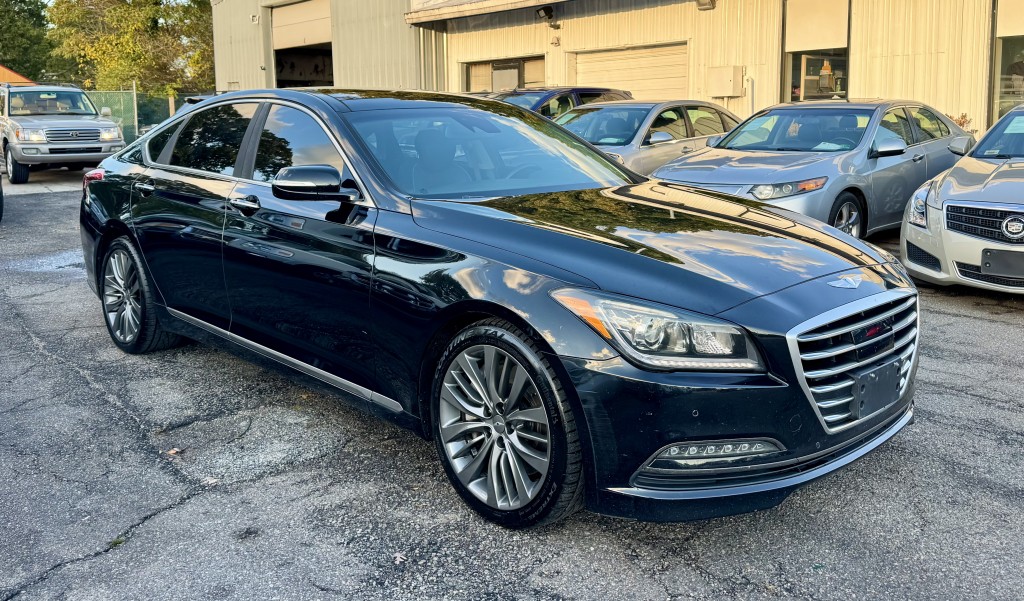 2015 Hyundai Genesis