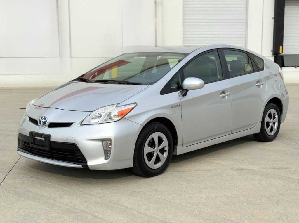 2013 Toyota Prius Two