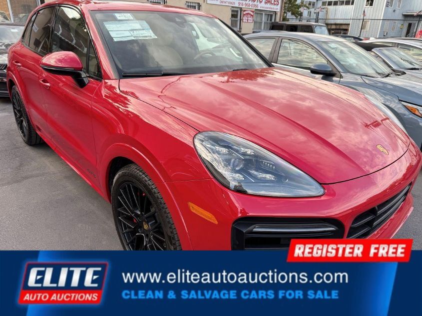 2022 PORSCHE CAYENNE