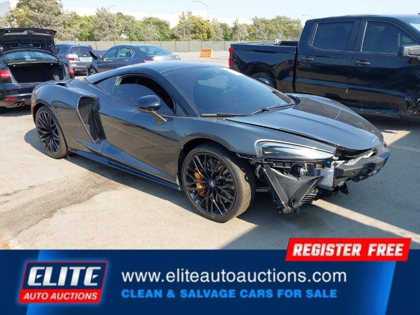 2022 MCLAREN GT