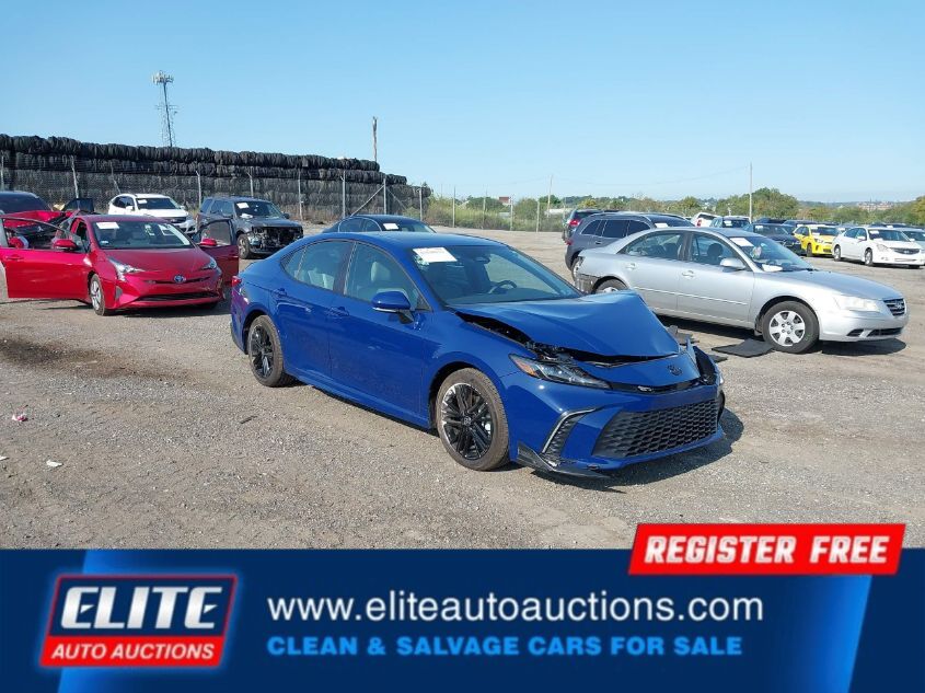 2025 TOYOTA CAMRY