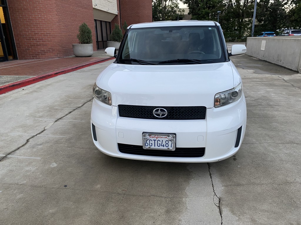 2009 Scion xB