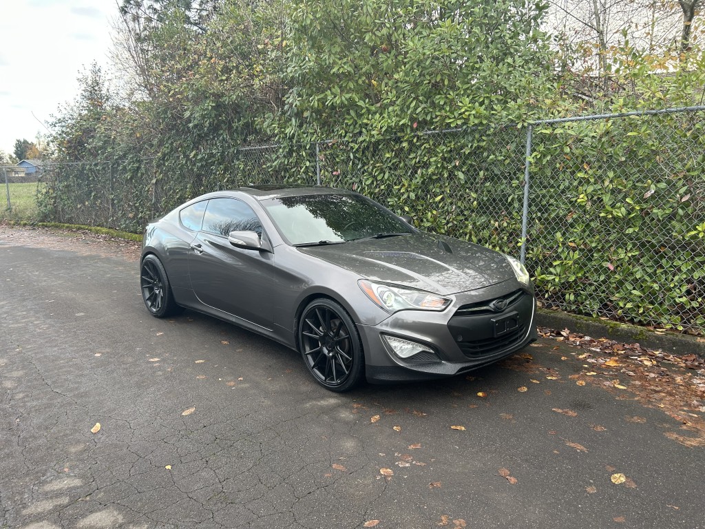 2013 Hyundai Genesis