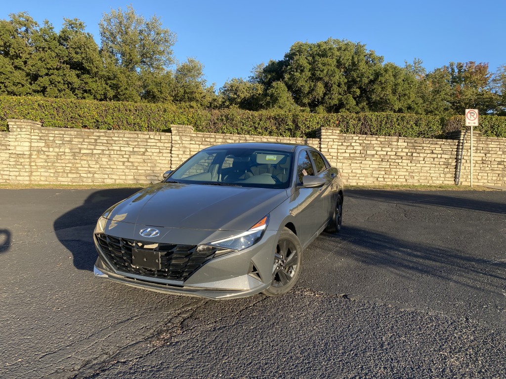 2023 Hyundai Elantra Hybrid