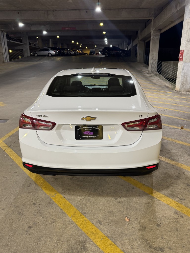2021 Chevrolet Malibu 1LT photo 3