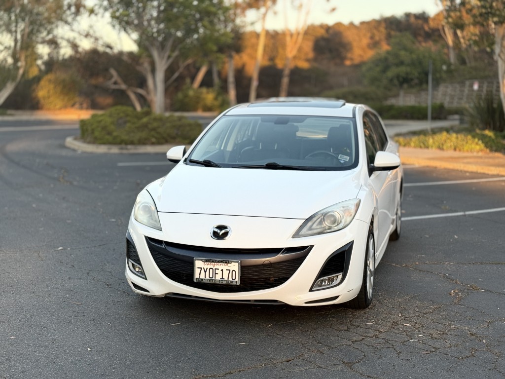 2011 Mazda MAZDA3 s Grand Touring