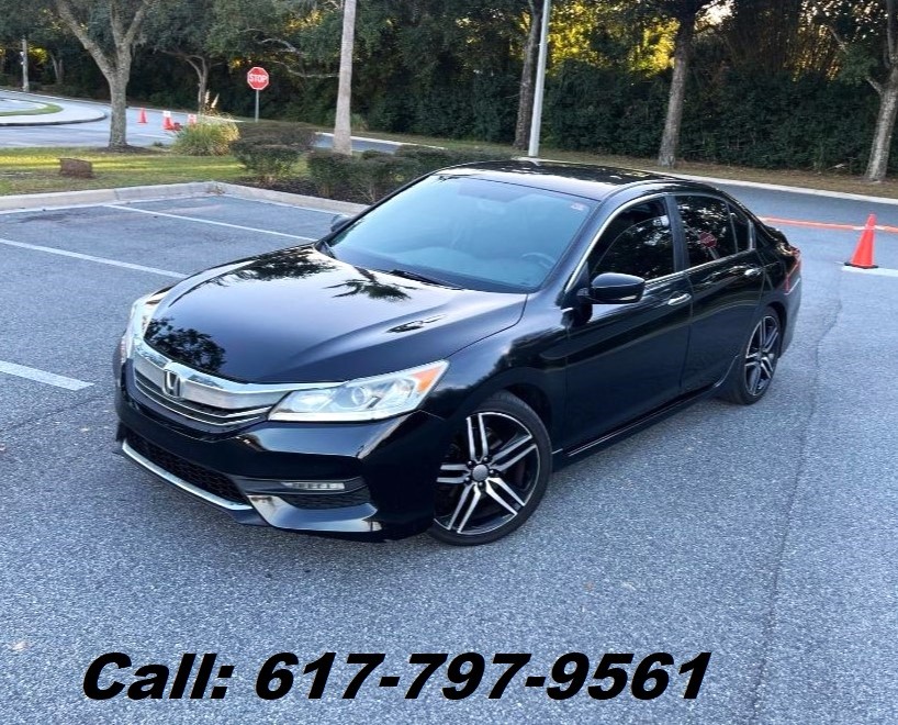 2016 Honda Accord Sport's photo