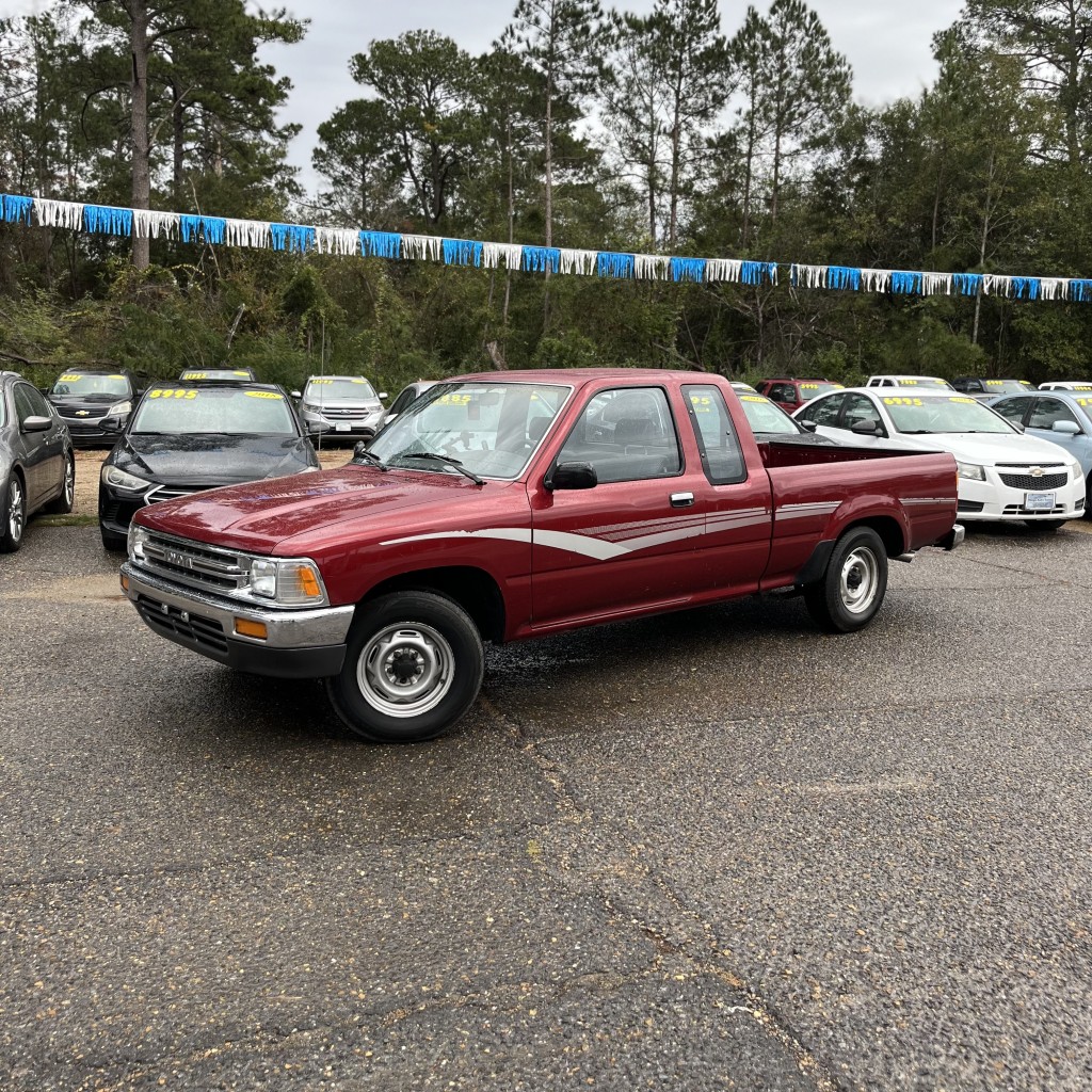 1990 Toyota Pickup's photo