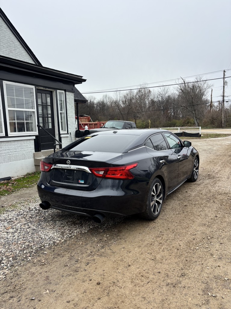 2016 Nissan Maxima