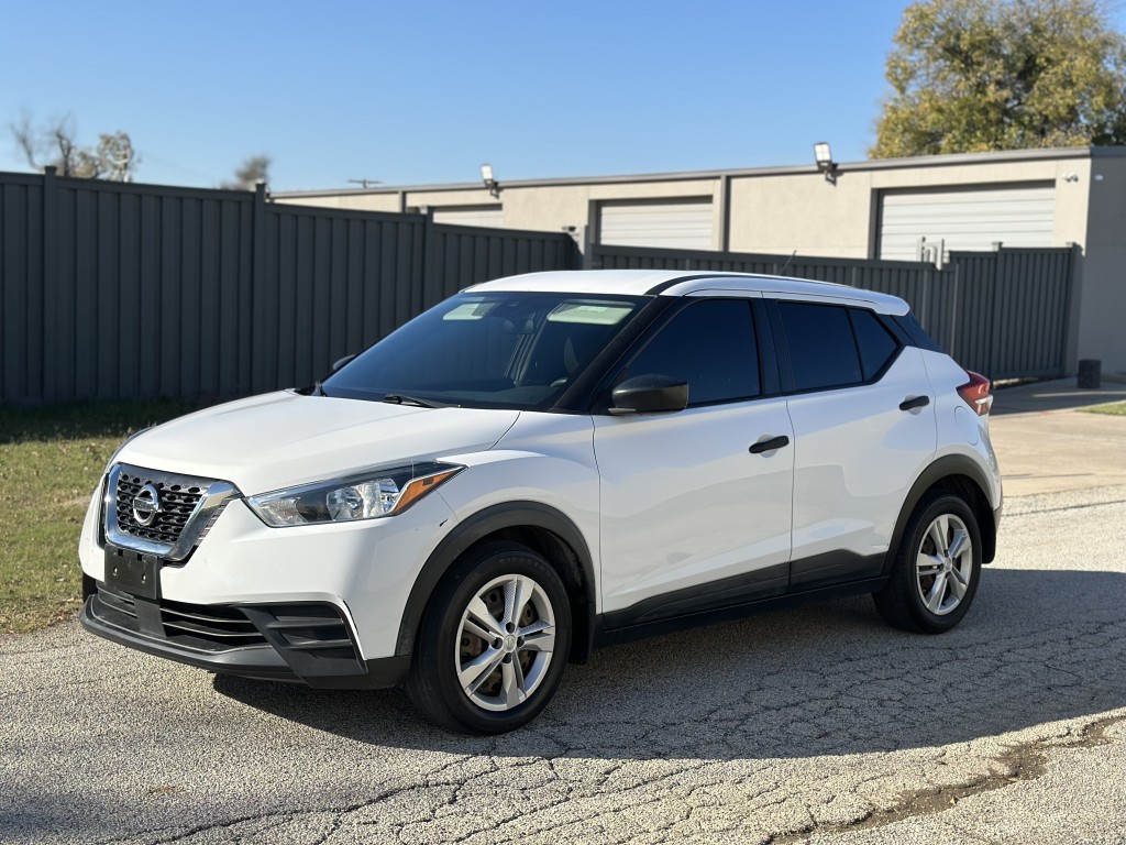 2020 Nissan Kicks