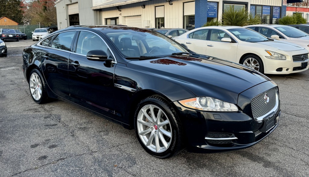 Jaguar XJ-Series XJ AWD