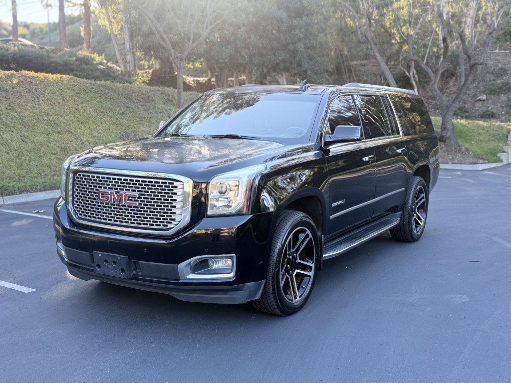 2017 GMC Yukon XL Denali's photo