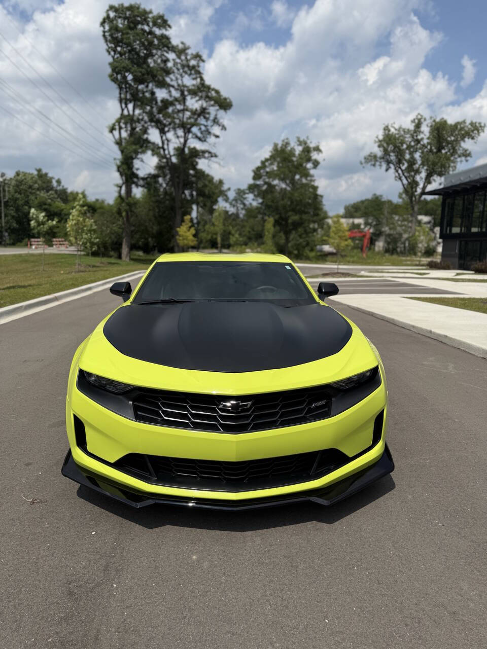 2020 Chevrolet Camaro 1LT photo 2