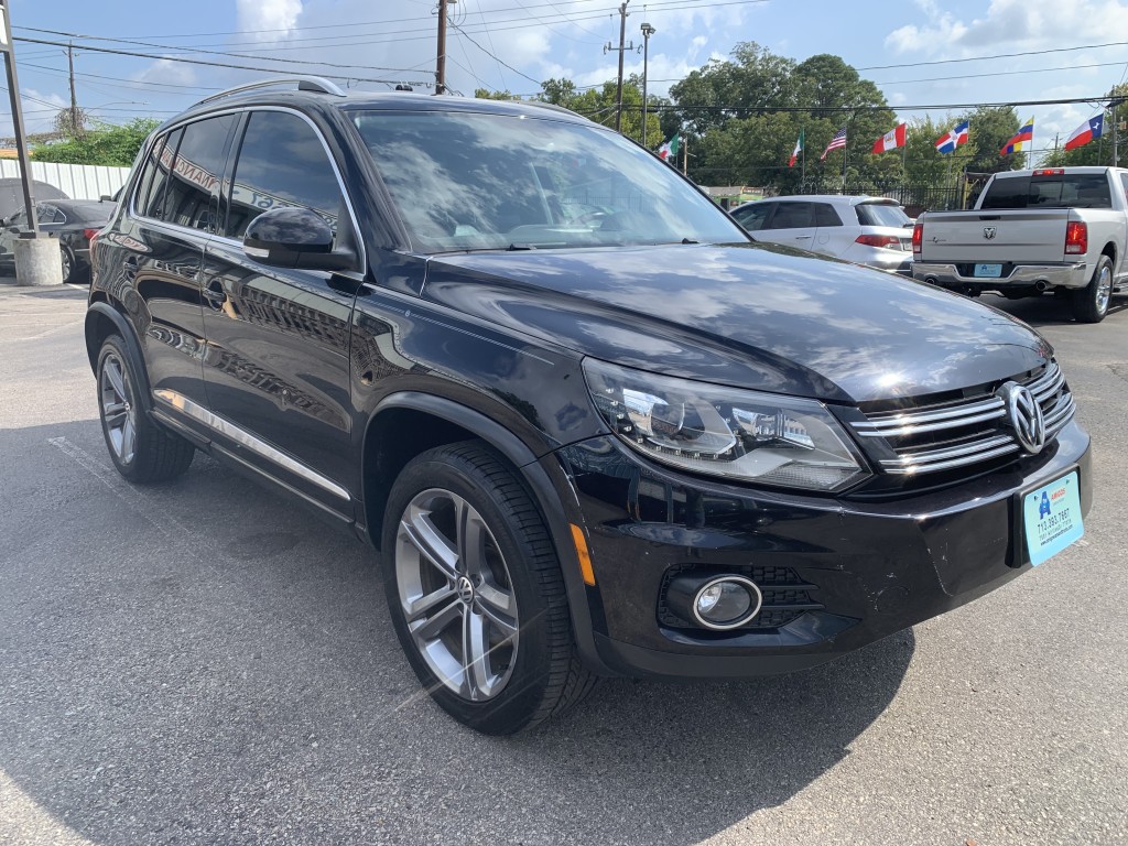 2017 VOLKSWAGEN TIGUAN