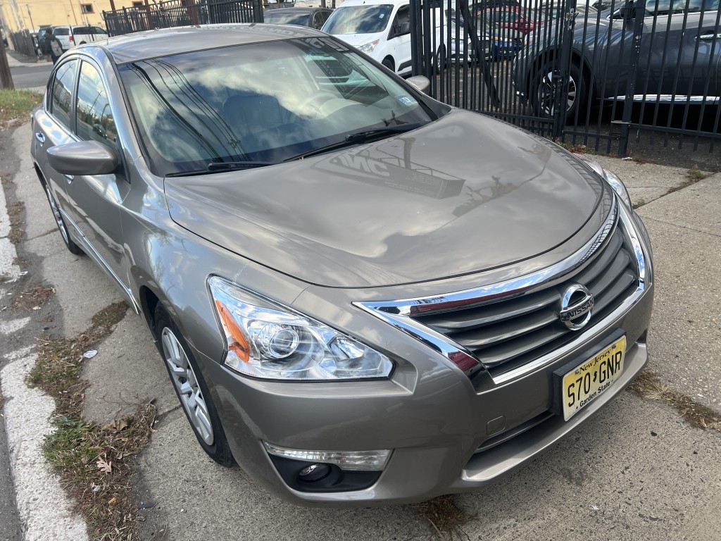 2014 Nissan altima
