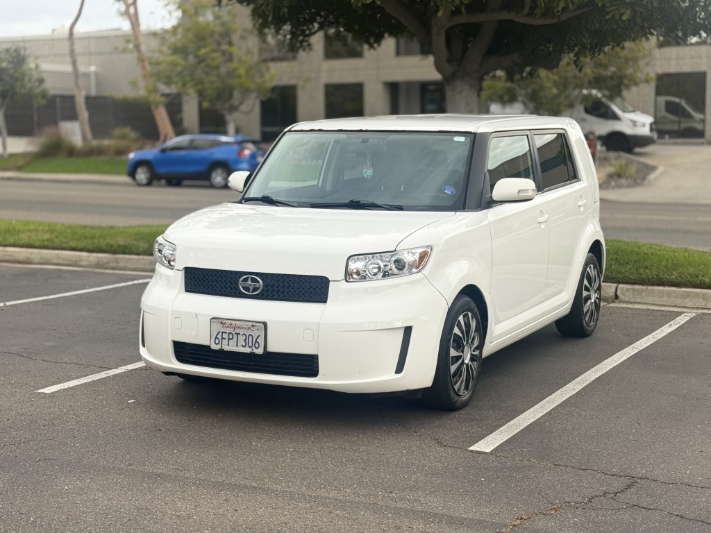 2009 Scion xB