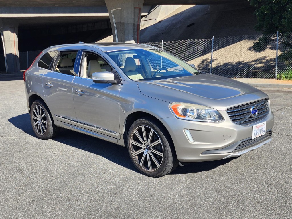 2015 Volvo XC60