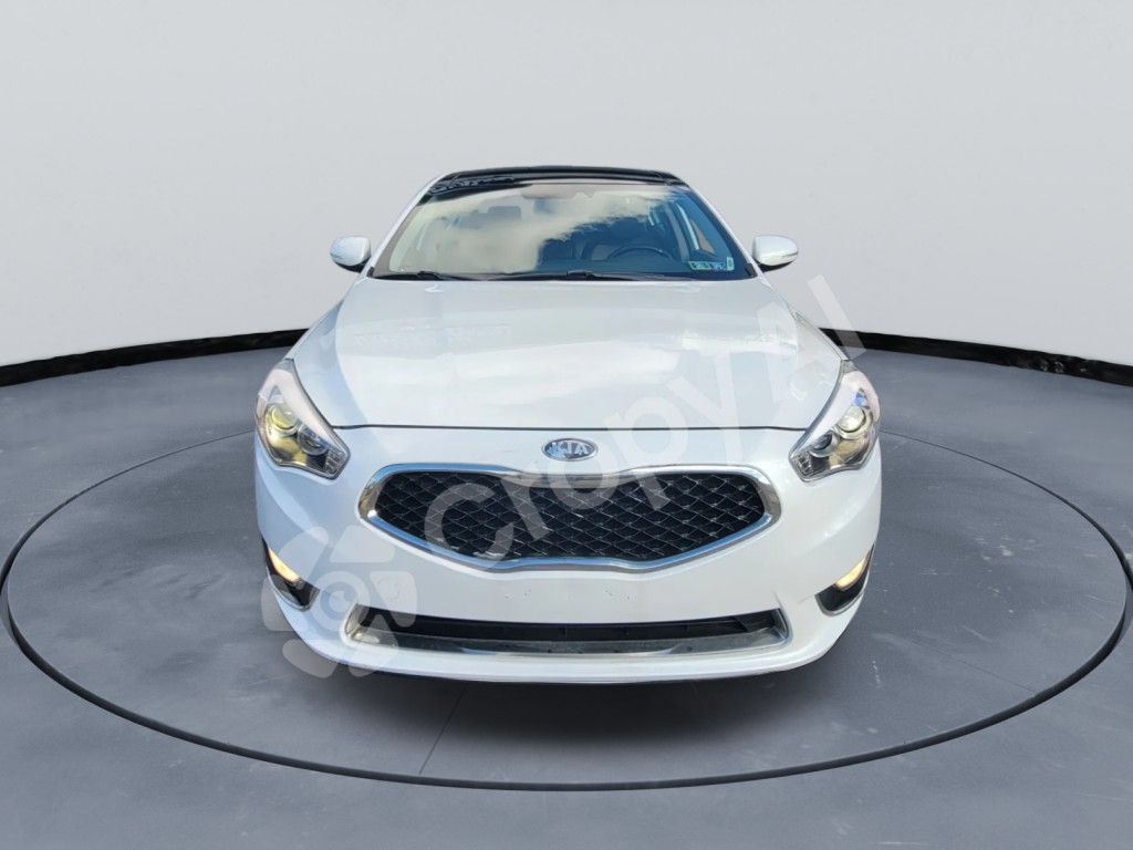2014 KIA Cadenza