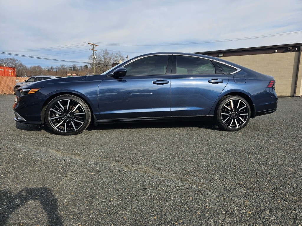 2025 Honda Accord Hybrid