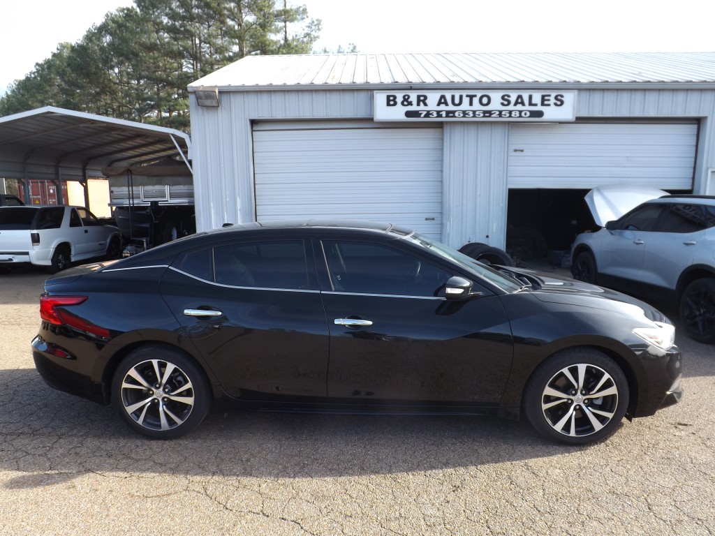 2017 Nissan Maxima