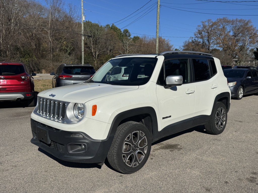 2016 Jeep Renegade Limited's photo