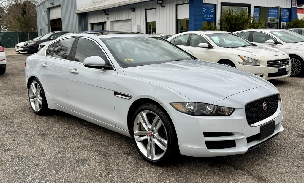 2017 Jaguar XE