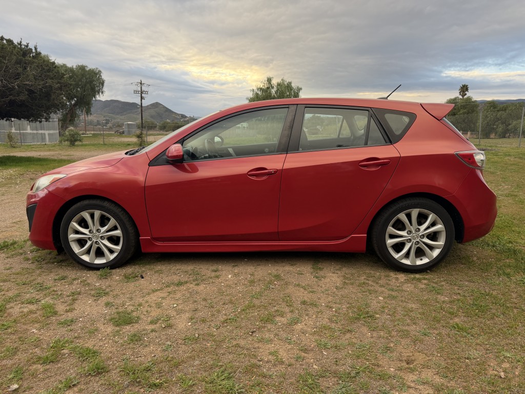 2011 Mazda 3 Hatchback