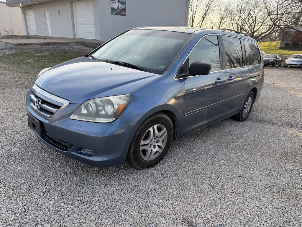 2005 Honda Odyssey EX's photo