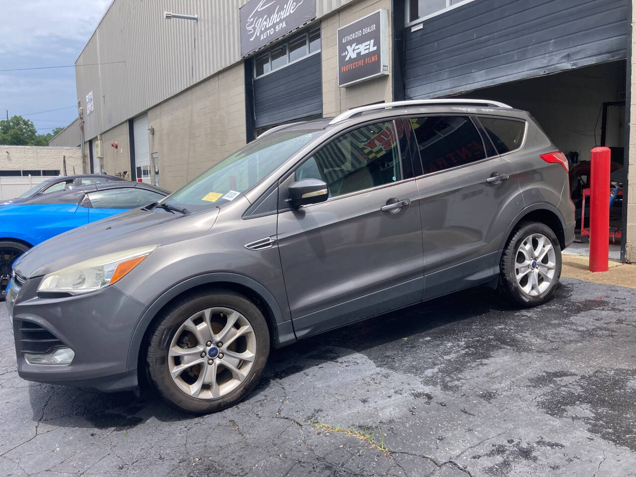 2014 Ford Escape Titanium's photo