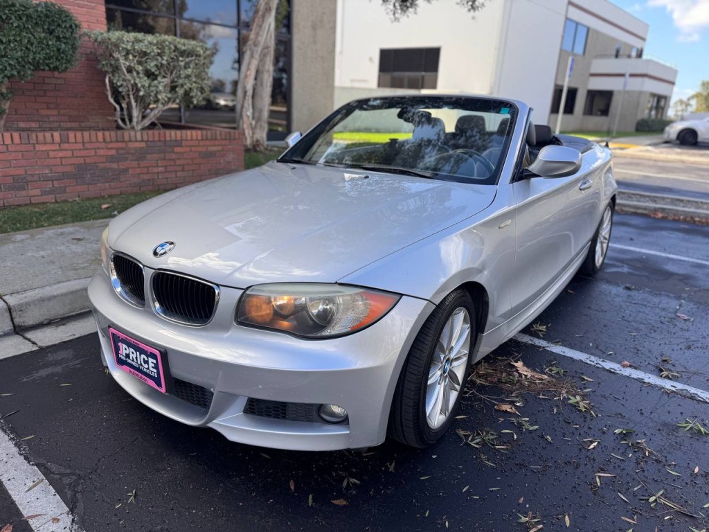 2012 BMW 1 Series 128i's photo