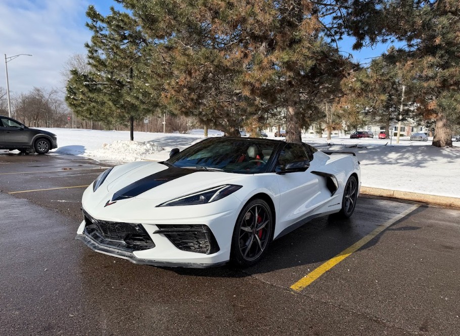 2023 Chevrolet Corvette 2LT's photo