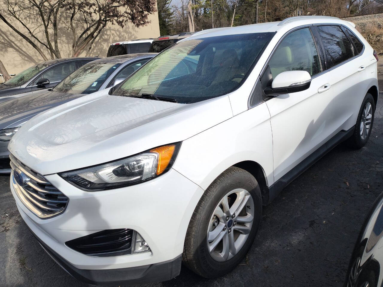 2020 Ford Edge SEL's photo