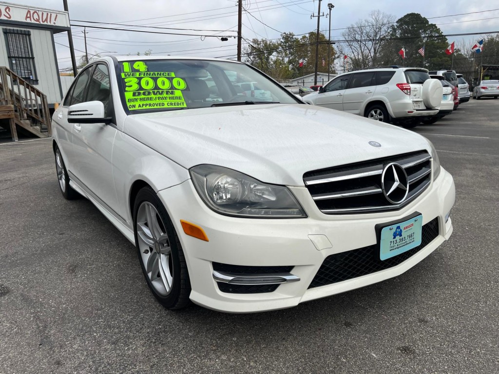 2014 MERCEDES-BENZ C-Class