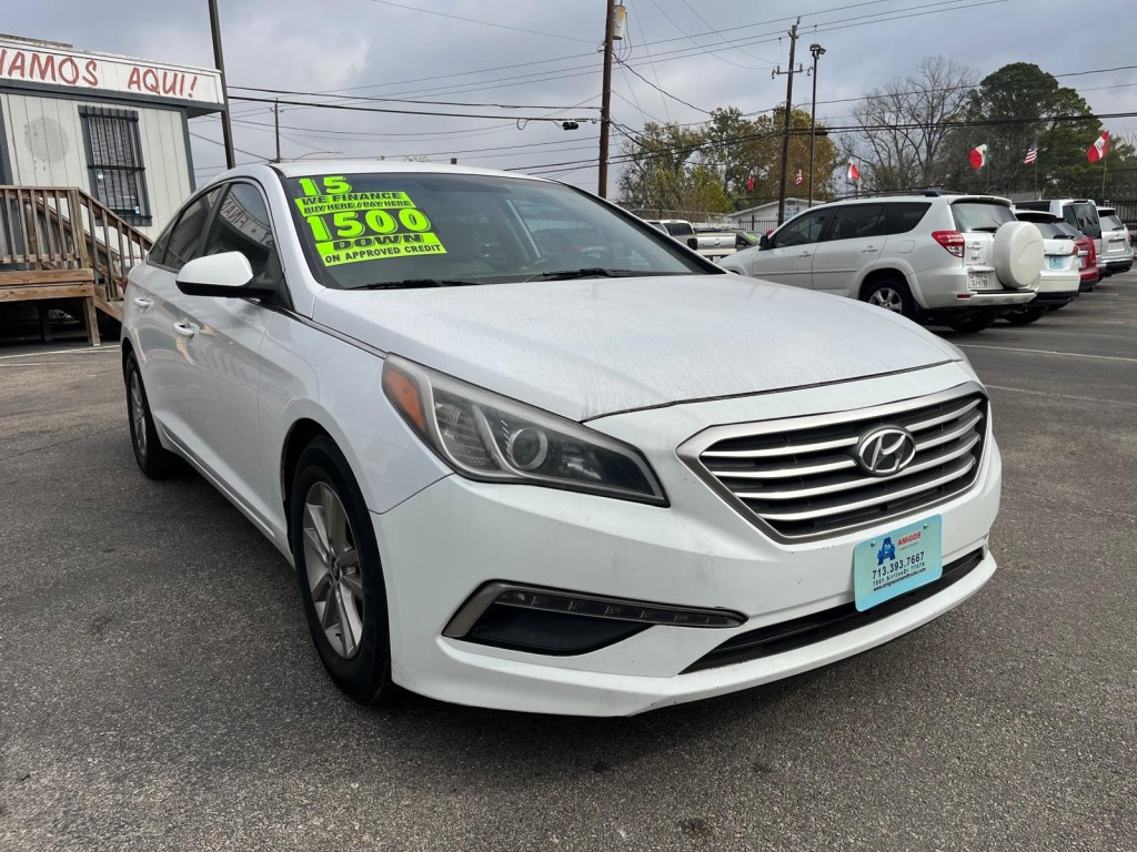 2015 Hyundai Sonata SE's photo