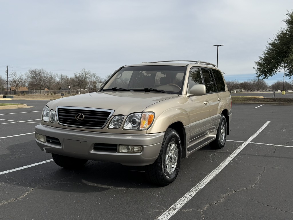 2000 Lexus LX 470